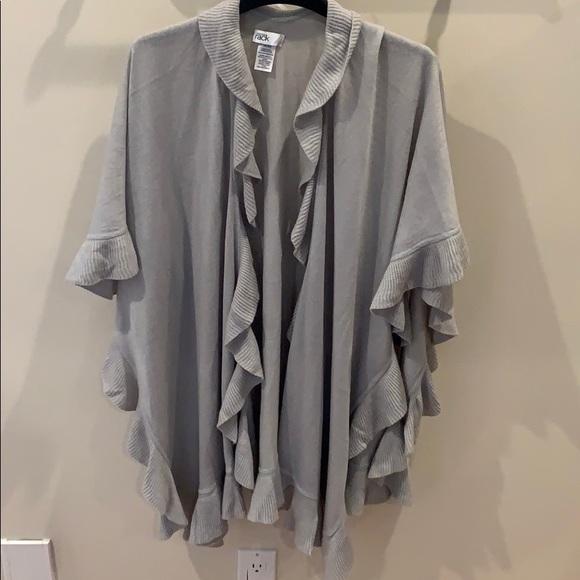 Nordstrom Rack Ruffle Grey Cardigan - Picture 4 of 4